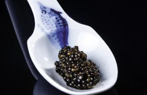 El caviar: De lujo culinario a superalimento moderno El caviar: De lujo culinario a superalimento moderno