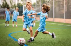 Campamentos de fútbol en verano en Barcelona y resto de España Campamentos de fútbol en verano en Barcelona