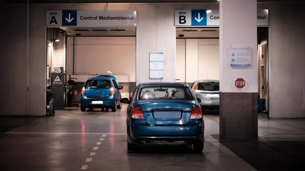 ¿Cuál es la multa por circular con la ITV caducada?