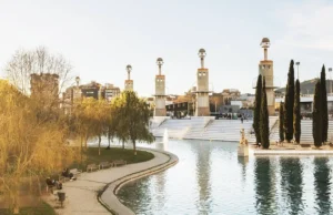 Traslado del Aeropuerto de Barcelona a Salou: así llegas fácil Parque de la España industrial