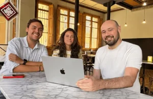 Cómo Agencia Vilo Comunicación ayuda a PYMES y marcas personales a ganar visibilidad en un entorno digital saturado Equipo de la Agencia Vilo Comunicación