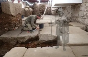 Nuevo hallazgo arqueológico en el casco antiguo de Barcelona Foro romano en el casco antiguo de Barcelona