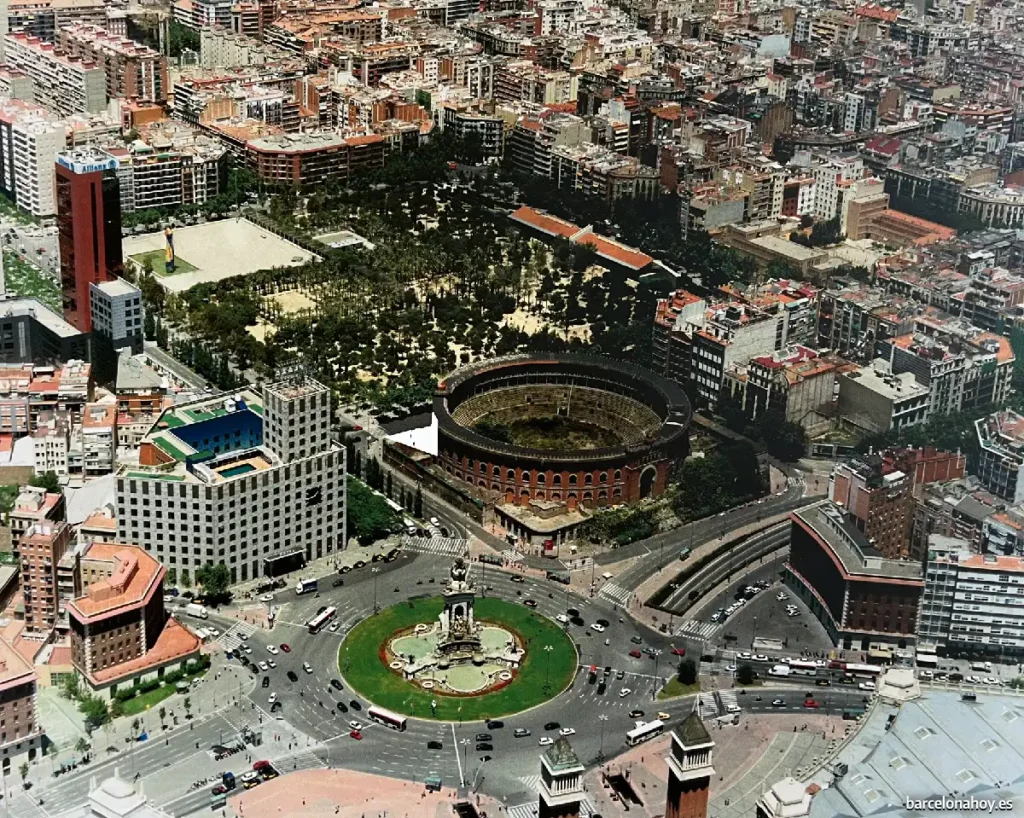 Plaza de España de Barcelona en el año 2000