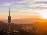 Dónde ver el atardecer en Barcelona gratis Torre de Collserola. El mejor lugar donde ver el atardecer en Barcelona.