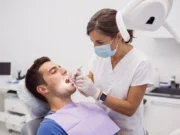 Implantes dentales en el Eixample de Barcelona: qué son, cuánto cuestan y cómo elegir bien implantes dentales en el Eixample de Barcelona